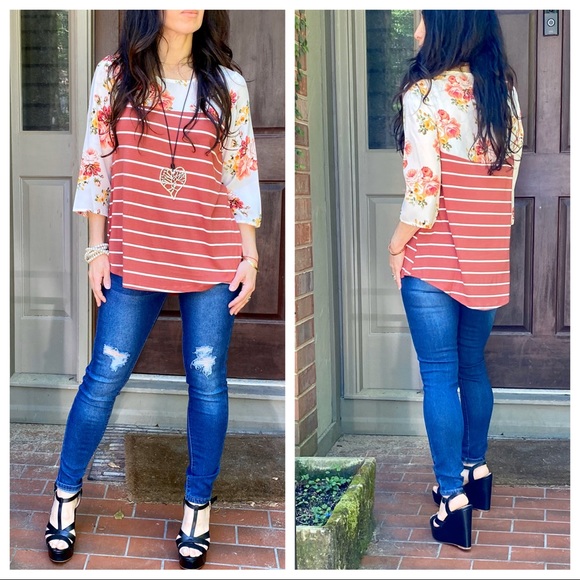 PRETTY STRIPED FLORAL TUNIC TOP - Picture 8 of 16